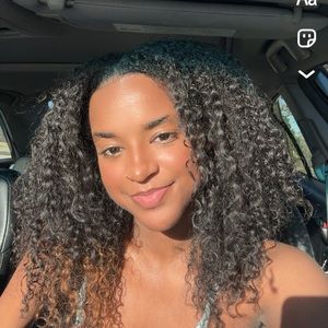 Meet your Posher, Sydnni